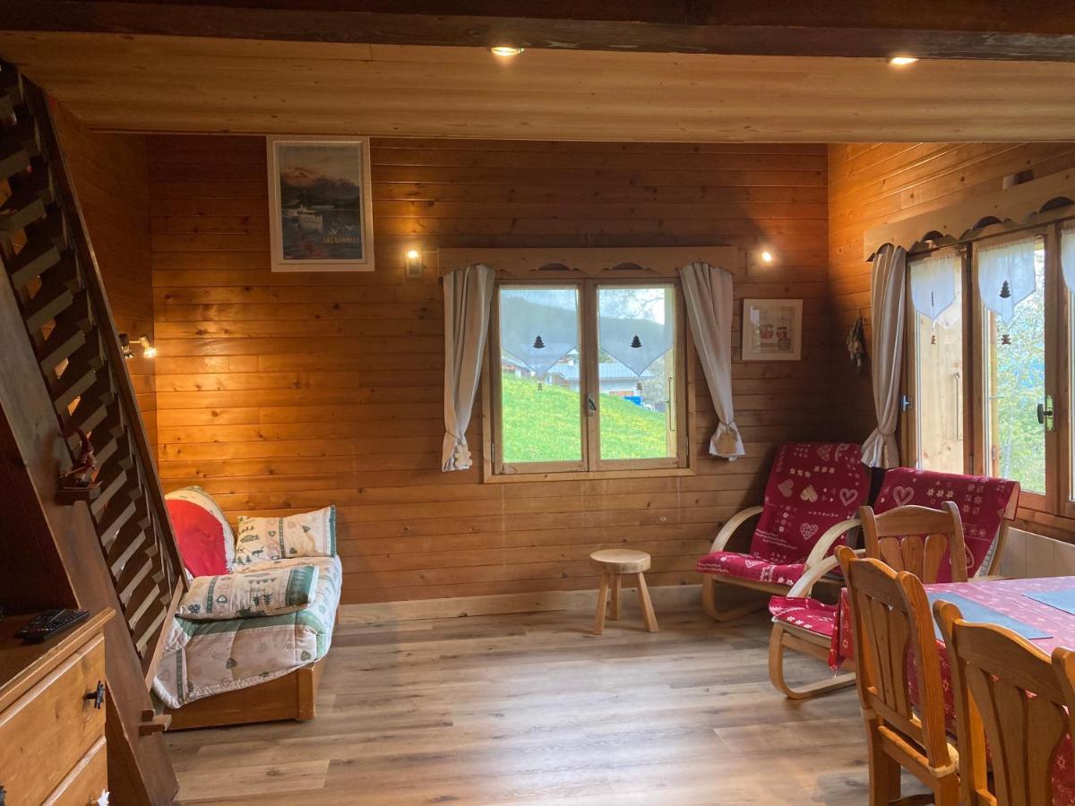 נוטרדאם-דה-בלקומב Chalets Savoie Les Chalets D'Heidi מראה חיצוני תמונה