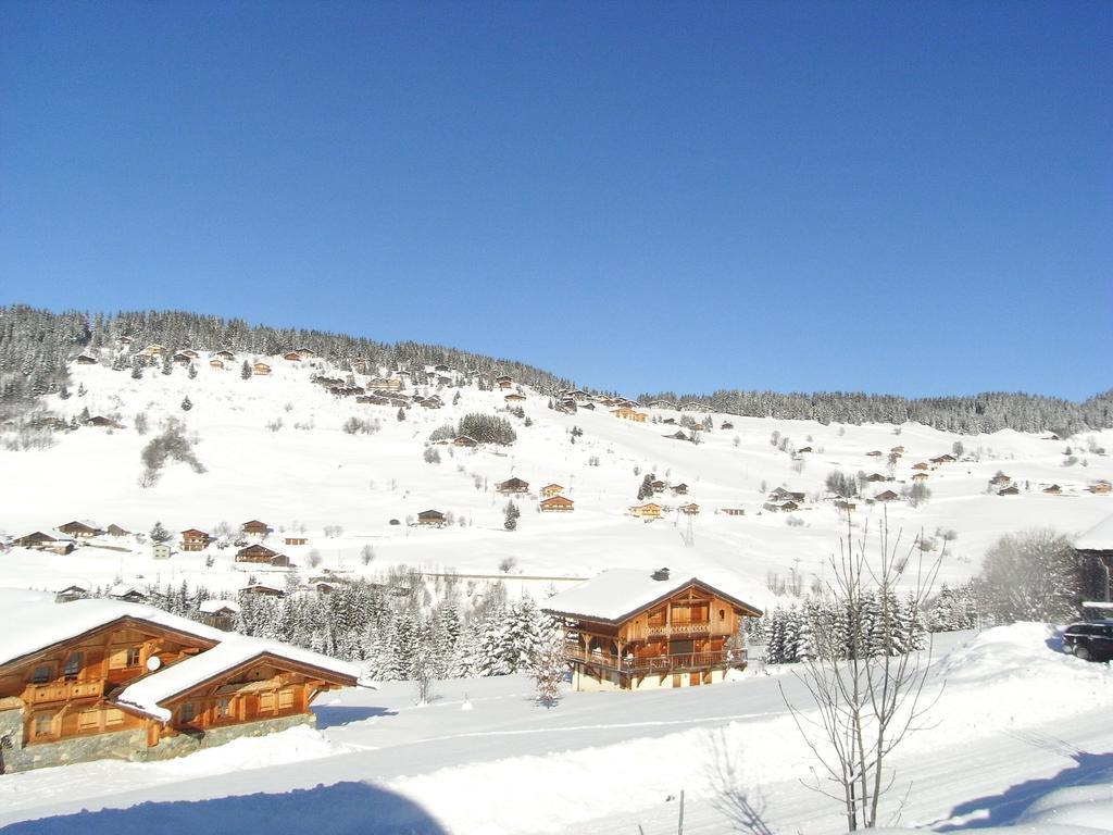 נוטרדאם-דה-בלקומב Chalets Savoie Les Chalets D'Heidi מראה חיצוני תמונה